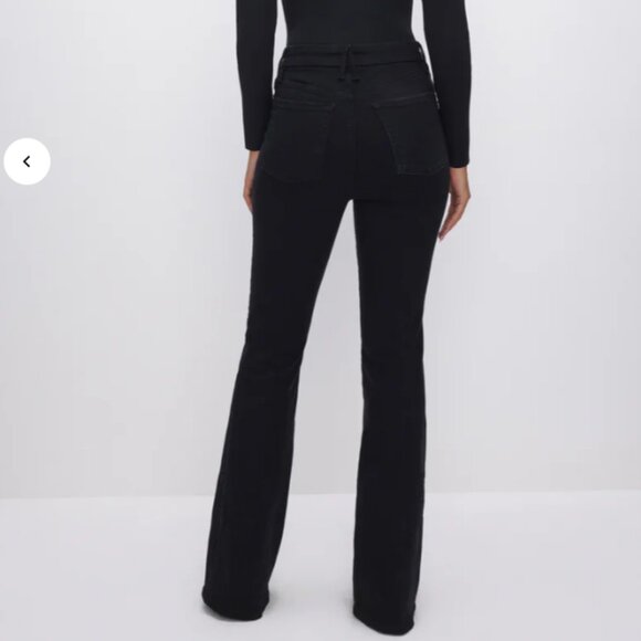 New Good American Power Stretch Pull-On Flare Jeans in Black001 size 2/26 - Picture 2 of 15